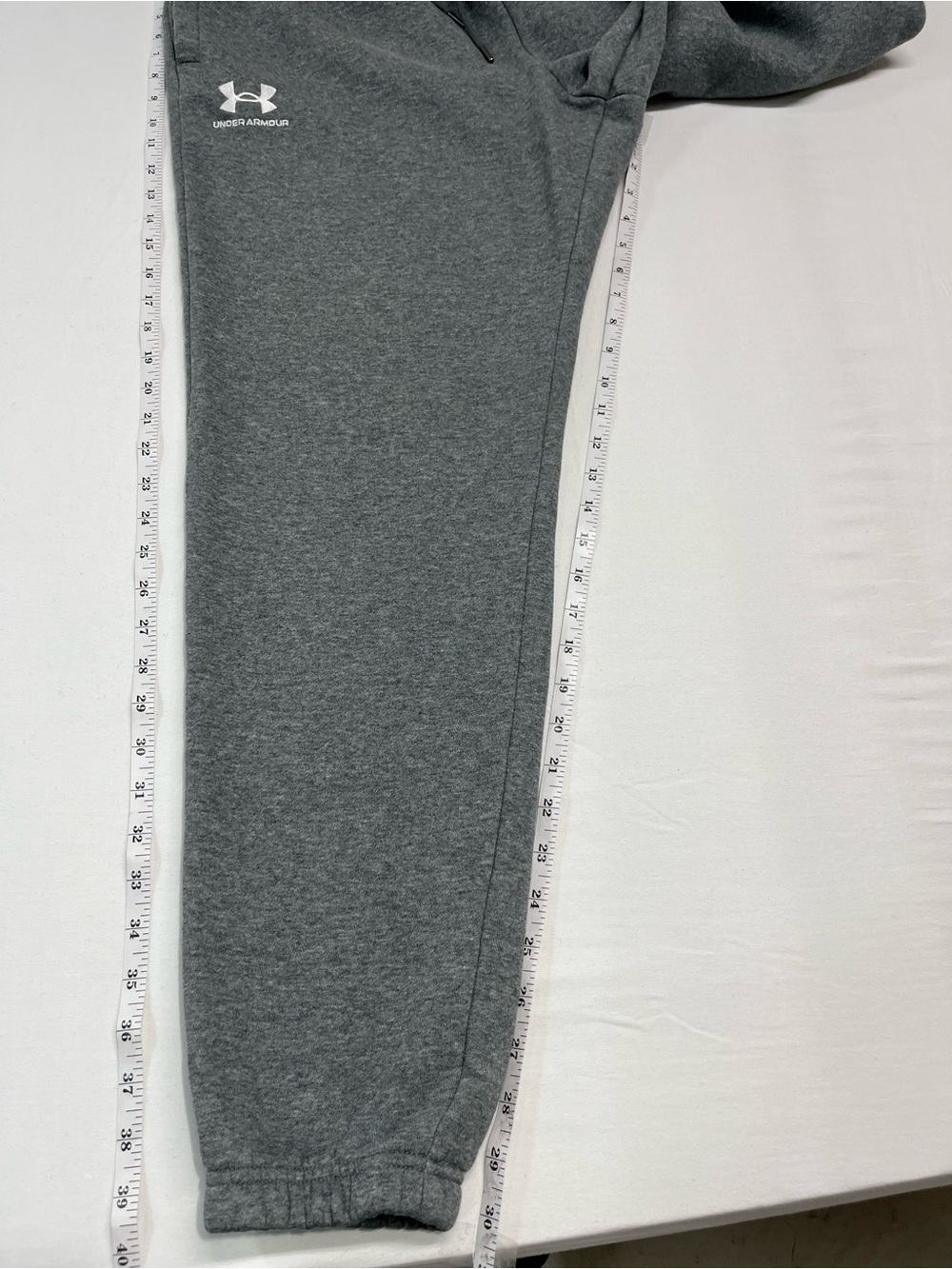 Under Armour Men's Rival Fleece Charcoal Gray Tapered Leg Joggers Pants L 1723 - Picture 4 of 5